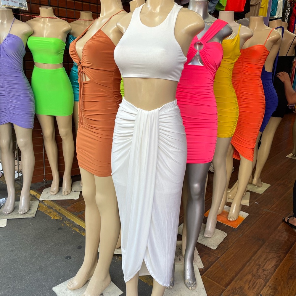 Elegant White Maxi Skirt